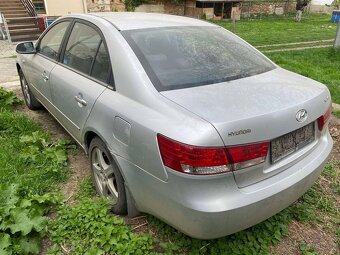 Prodám díly Hyundai Sonata 2.2 CRDI - 4