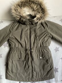 Dívčí zimní bunda H&M vel. 140 - 4