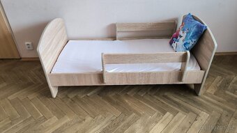 Prodám dětskou postýlku - 4