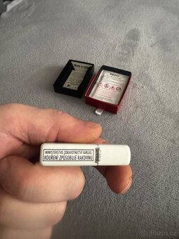 Originál nový Zippo zapalovač Marlboro. … - 4