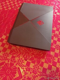 HP OMEN 17-an016nc diforce 8gb - 4