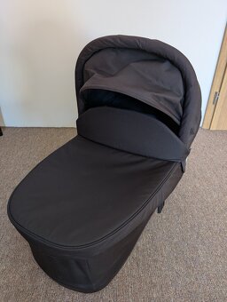 Thule korba Urban Glide Bassinet - 4