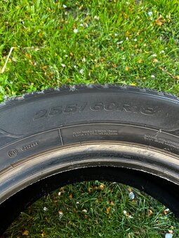 4ks zimní pneu good year 255/60R18 - 4