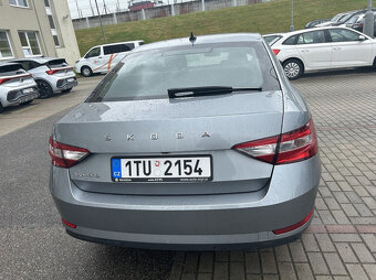 Pronájem Superb 2019 Taxi Bolt Uber 2.0 TDI automat 140kW - 4