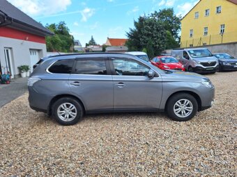 Mitsubishi Outlander 2.2Di-d 110KW Tažné, 4x4, Nové v ČR - 4