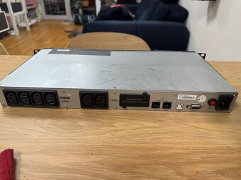 Záložní zdroj CyberPower do RACKu - 4