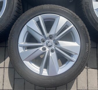 Karoq - 17” Scutus + zimní 215/55 R17 Nexen 7-8mm - 4