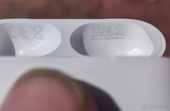 Apple Airpods Pro 1. generace - 4