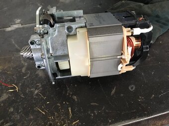 Husqvarna 321 ELEKTRIC - 4