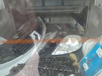 Renault trafic 2.5 107kw automat - 4