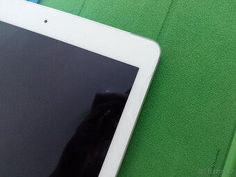 Apple iPad Air 9,7", 128GB - 4