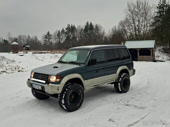 Mitsubishi Pajero wagon 2.8 - 4