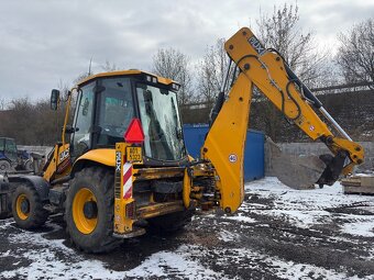 JCB 3CX Traktorbagr - 4