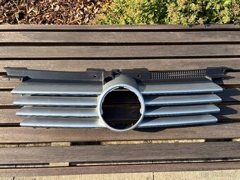 Maska / mřížka VW Bora - 4