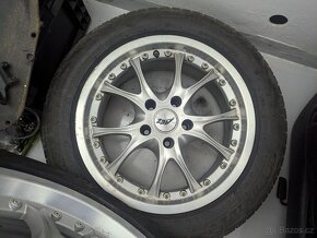 ALU AEZ 17", rozteč 5x120 . Zimní 215/60/17 C - 4