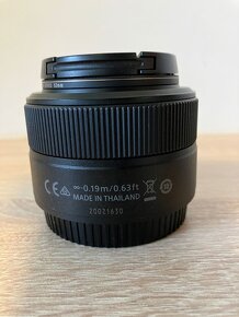 Nikon Z 28 mm f/2,8 - 4