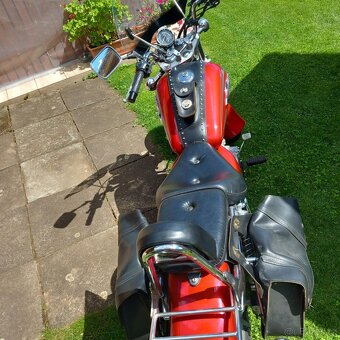 Suzuki Marauder 250, rv. 2002 - 4