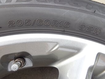 5x114,3 R16 zimna sada kol Hyundai Kona - 4
