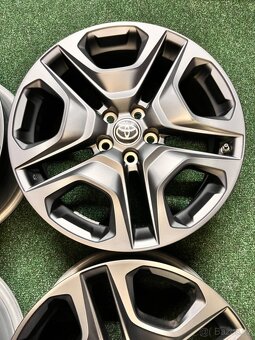 5x114,3 R19 Originál alu Toyota RAV4 5. Generace - JAKO NOVÉ - 4
