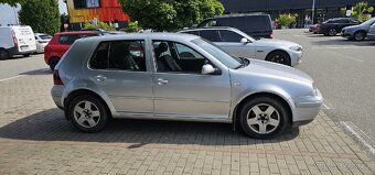Golf 4 - 4