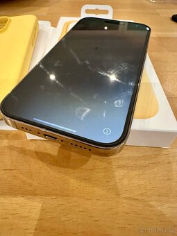Prodám zánovní iPhone 14 Pro 256GB, velmi dobrý stav. - 4