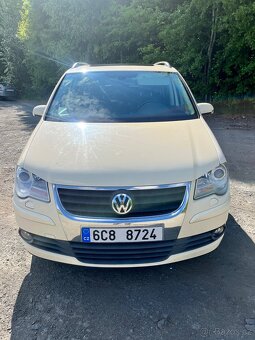 Prodám VW Touran 1.9 TDI 77 kw (BLS) r.v. 2009 7 MÍSTNÉ - 4