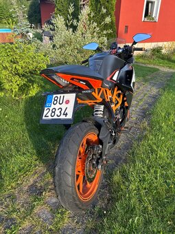 Ktm rc 125 - 4