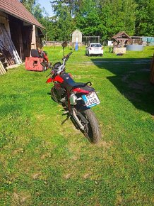 Yuki 125 ccm - 4