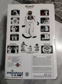 Robot - 4