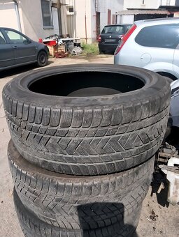 Pirelli 285/40 R 21 zimni - 4