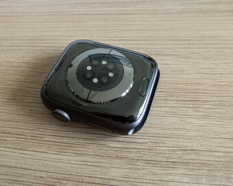 Apple Watch 6 GPS, 44mm, Šedý hliník - 4