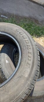 2x pneu 185/70 R14 zdarma - 4