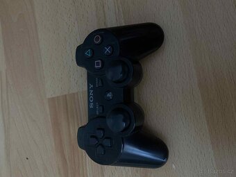 Playstation 3 + příslušenství - 4