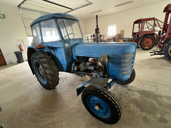 TRAKTOR ZETOR 3011 - 4