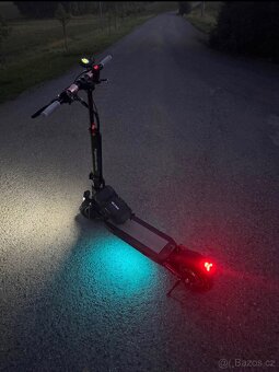 Elektrokoloběžka Kugoo Kirin M4 PRO - 4