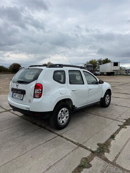 Dacia Duster 1.6i 16v - 4