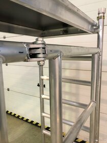 Interiérové pojízdné lešení UTS - pr. výška 3.9m - 4