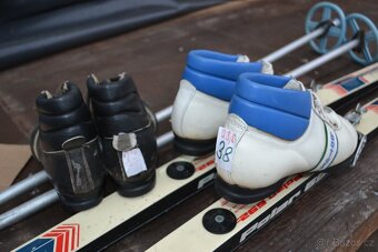 běžky 180cm  boty EU 39  Botas , NN 75 vázko a hole - 4