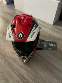Motocrossová/enduro helma - 4