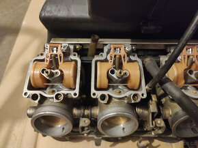 Kawasaki ZXR 750 H2 karburátory a airbox - 4