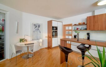 Pronájem krásného bytu 2+1 (80 m²) v klidné a velmi atraktiv - 4