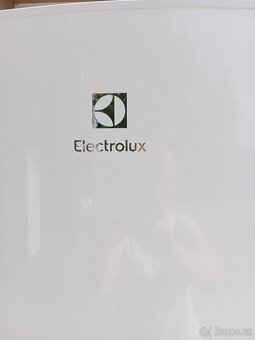 Lednice s mrazakem Elektrolux - 4