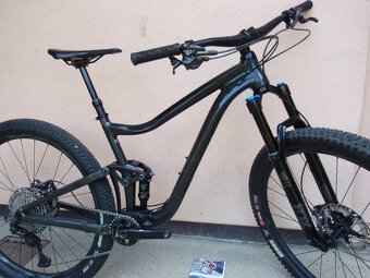Minimálně jetý Giant Trance 29" 1 GE - 4