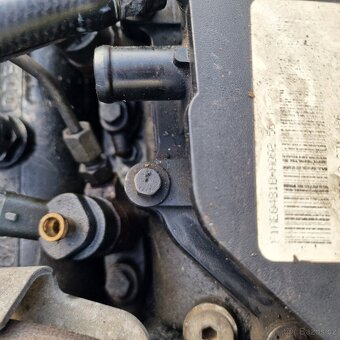 Iveco Daily III-motor 2,3 -r.v.2000-2006 - 4