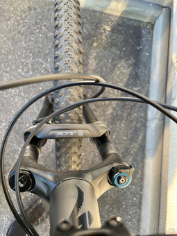 Kolo Specialized Chisel HT, kola 29’’, ram M - 4
