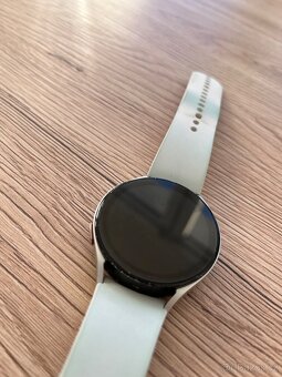 Hodinky Samsung Galaxy Watch5   44mm - 4