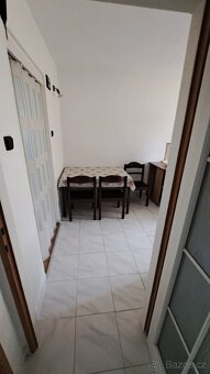 Pronájem bytu 2+1 v centru Rožnova pod Radhoštěm - 4
