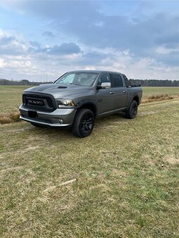 Dodge RAM - 4