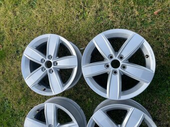 litá kola originál koncern nové , nepoužité 5x100 15" R1 - 4