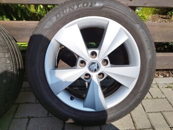 16 ORIGINAL ŠKODA OCTAVIA 3 LETNÍ - 4